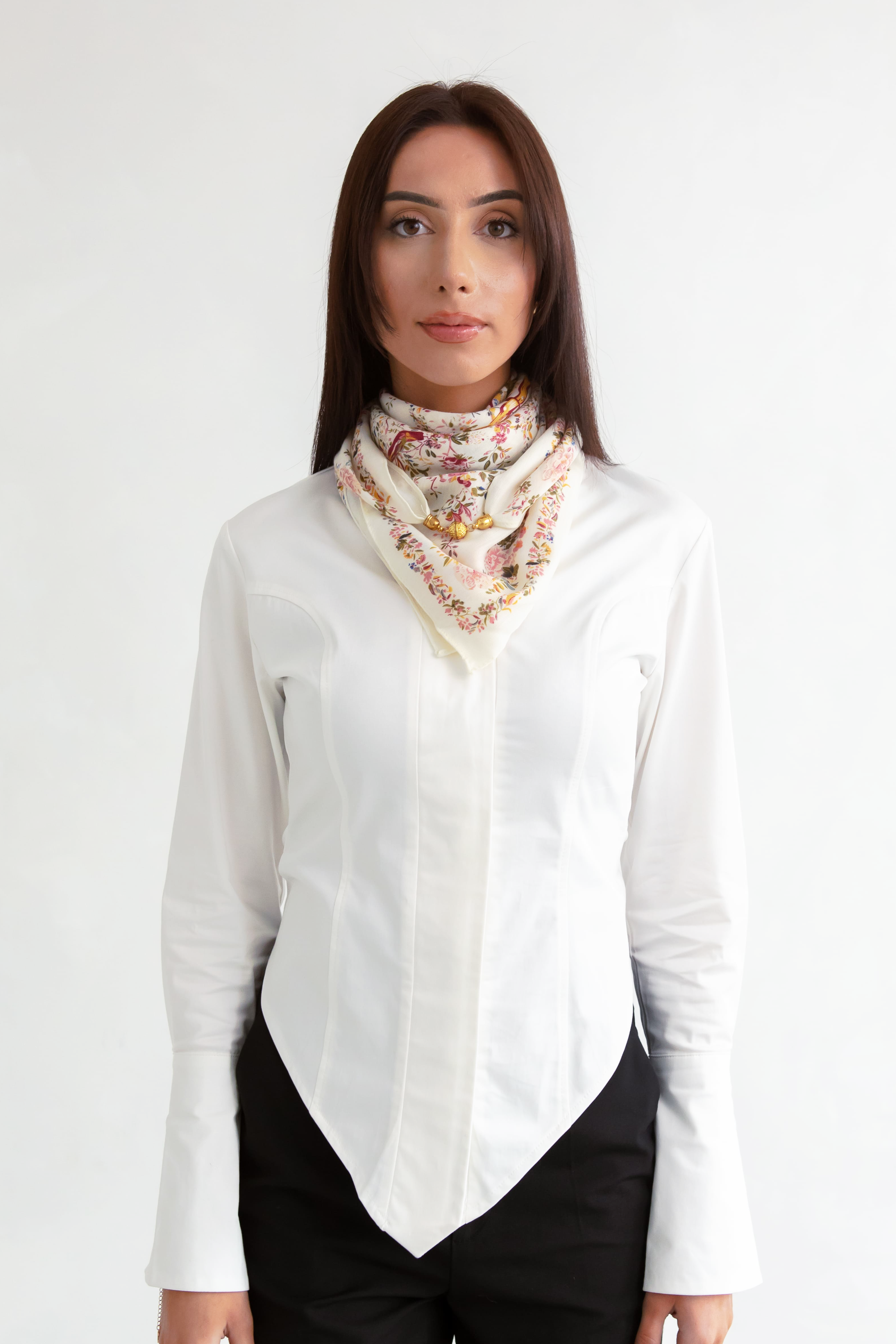 Bouquet Buckle Scarf 70